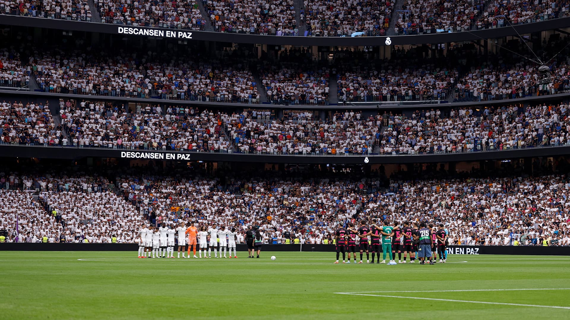 Real Madrid and Barcelona Honor Nepal Flood Victims Ahead of LaLiga Fixtures