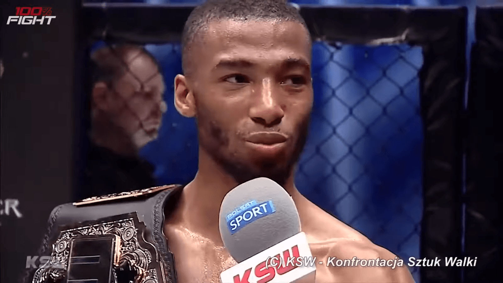 Salahdine Parnasse Stops Dan Hooker in UFC Debut at Paris