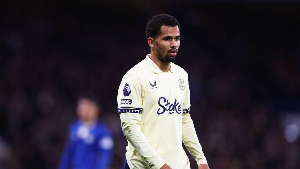 Manchester City Equal British Transfer Record in Frantic Deadline Day