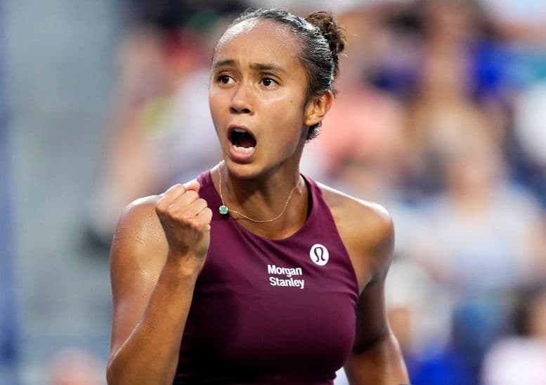 Leylah Fernandez Saves Set Point, Wins Sixth Career Title at WTA Singapore Open