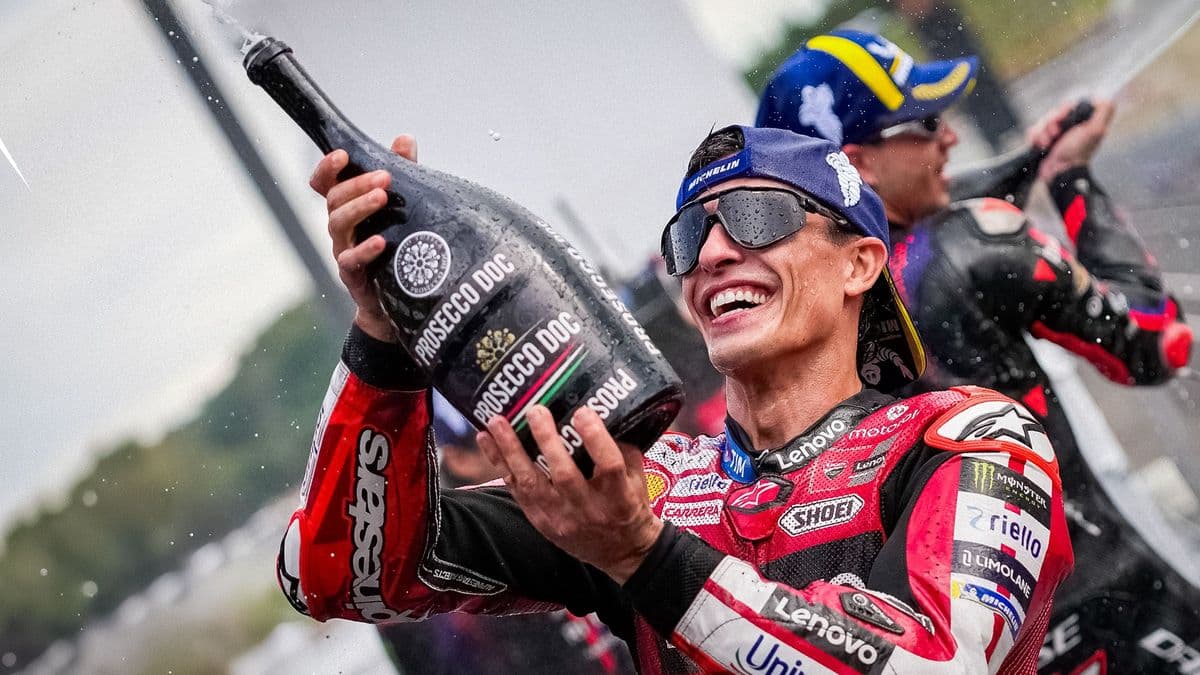 Marc Marquez Wins Japanese GP, Cuts Title Lead to Just Two Points